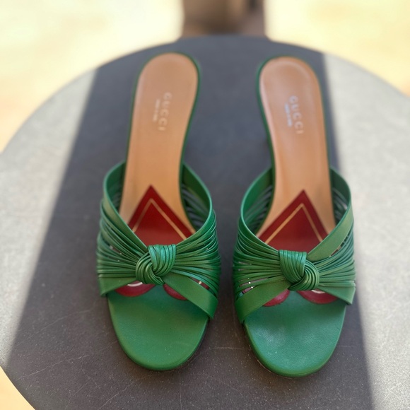 Gucci Green Knotted Mules kitten heels - Picture 1 of 8